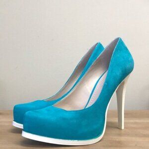 BCBGeneration Women's Pinkie Pump